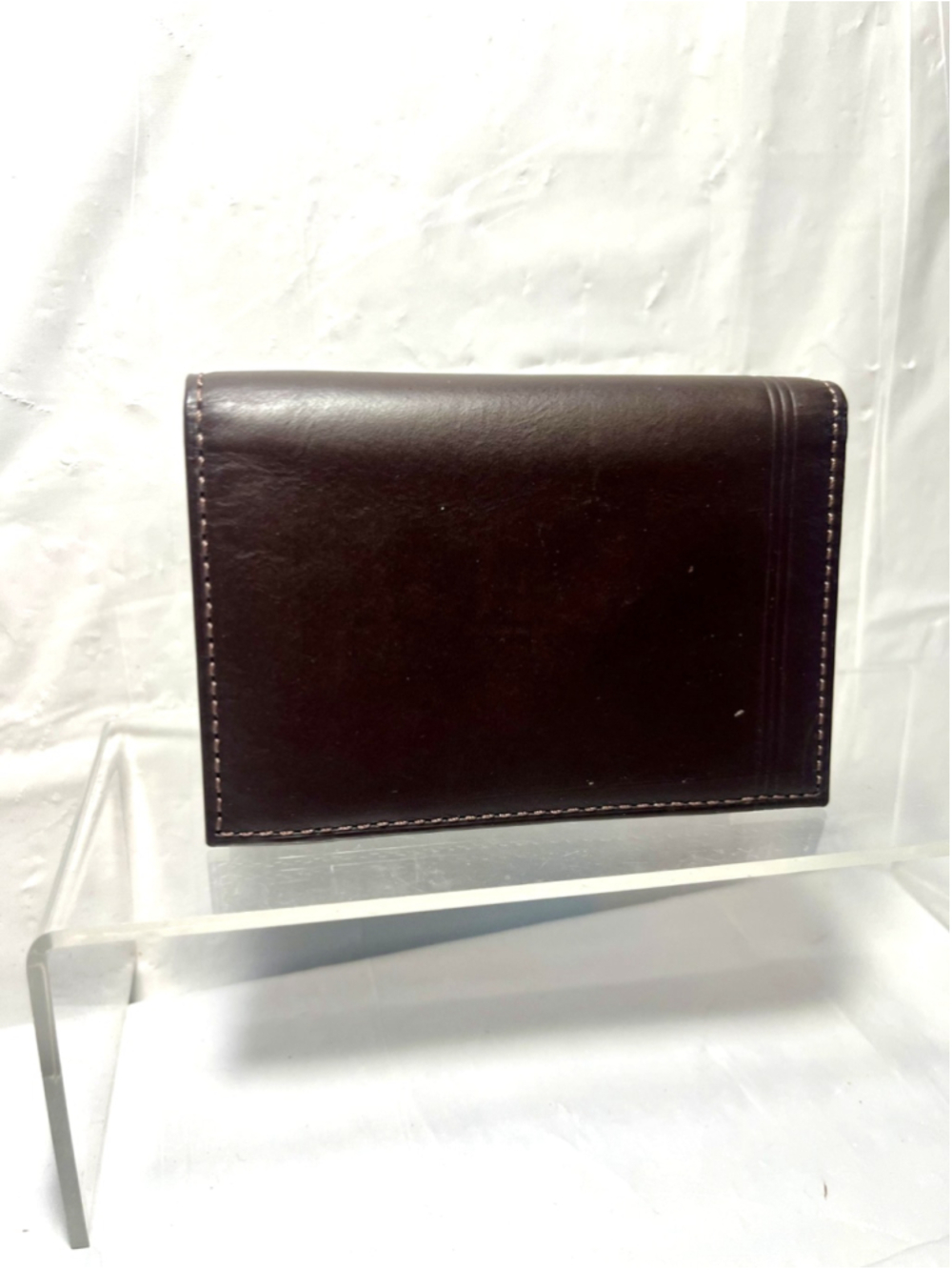 Dockers Mens Genuine Leather credit card Wallet, ID Slot, Contrast Stitch, Brown